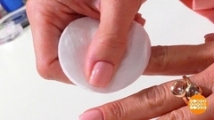 Ремонтируем сломанный ноготь. Доброе утро. Фрагмент 