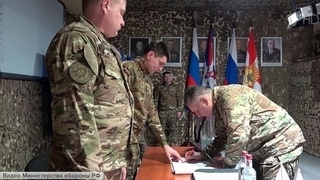 Российские бойцы досрочно голосуют в зоне специальной военной операции