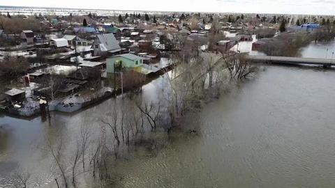 Почти 18 тысяч домов подтоплено в России из-за весенних паводков
