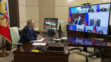 Президент провел оперативное совещание с постоянными членами Совета Безопасности РФ