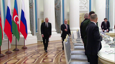 Президенты России и Азербайджана встретились с ветеранами-строителями и работниками БАМа