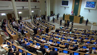В Грузии во втором чтении приняли проект закона об иноагентах