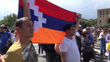 В Ереване не утихают массовые протесты