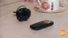 Кнопочный телефон: жив, звонилка! Доброе утро. Фрагмент