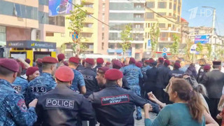 Протесты и массовые задержания не прекращаются в столице Армении