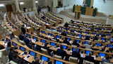 Парламент Грузии большинством голосов преодолел вето президента на закон об иноагентах