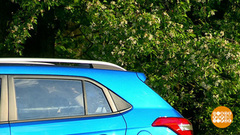 Деревья цветут. Как отмыть машину? Доброе утро. Фрагмент 