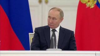 Владимир Путин: Мы все должны работать так, как наши ребята работают на линии фронта