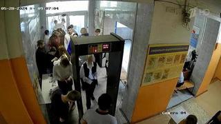 Громкий скандал разгорелся в Воронеже из-за досмотра школьников перед ЕГЭ