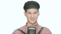 «Всех вам благ, здоровья, счастья, много смеха, долгих лет!» Одна минута своей стране. Выставка-форум «Россия»