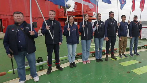 В Мурманске для участников СВО программа «Время героев» продолжилась на борту атомного ледокола