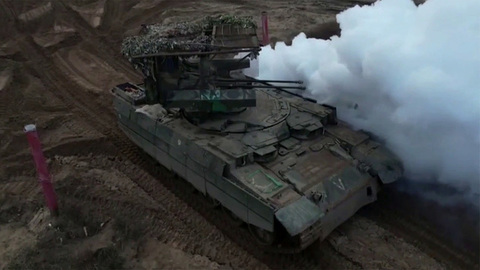 Боевые машины поддержки танков «Терминаторы» помогают занимать новые рубежи на передовой