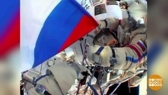 Наш триколор — даже в космосе! Праздничный канал. Фрагмент