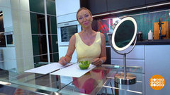 Чтобы не было пигментных пятен. Доброе утро. Фрагмент