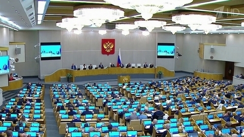 Госдума приняла закон о возобновлении индексации пенсий работающим пенсионерам