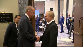 Владимир Путин провел серию двусторонних встреч на полях саммита Шанхайской организации сотрудничества