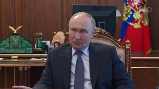 Президент обсудил итоги работы обеих палат парламента с Валентиной Матвиенко и Вячеславом Володиным