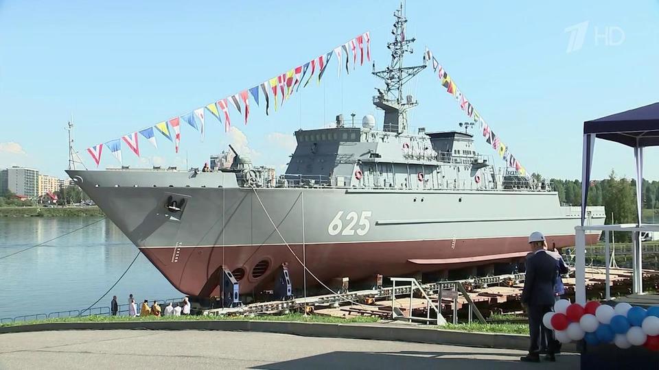 В Петербурге На Воду Спустили Новый Противоминный Тральщик. Новости ...