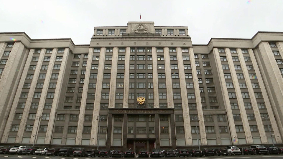 В ГД просят остановить эксперимент по онлайн-продаже алкоголя