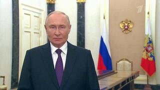 В день воссоединения Донбасса и Новороссии Владимир Путин вышел на видеосвязь с регионами