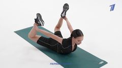 Упражнения для здоровой спины и красивой осанки. Зарядка с Алиной Загитовой