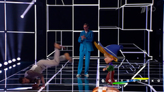 «Пустите меня на танцпол!» Алексей Воробьев исполнил нижний брейк. Фантастика. Фрагмент 