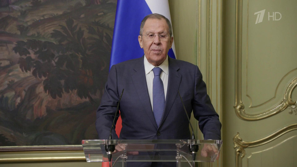 Глава МИД РФ прокомментировал реакцию Запада на переговоры президентов России и США