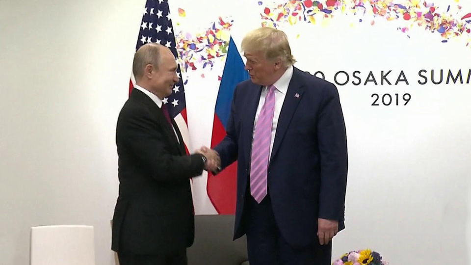 Главная тема недели — телефонные переговоры Владимира Путина и Дональда Трампа