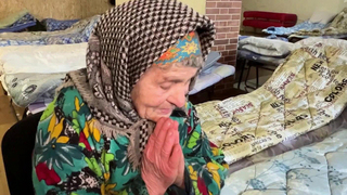 Дроны ВСУ атаковали машину, в которой находились съемочная группа Первого и мирная жительница