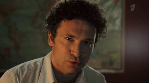 "Вы, мелкий жулик, собираетесь завербовать профессиональную разведчицу?" Казанова. В бегах. Заключительная серия. Анонс