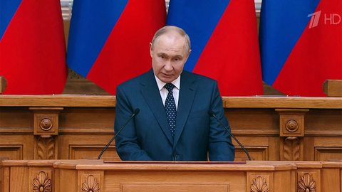 Президент выступил на Совете законодателей, приуроченном ко Дню российского парламентаризма