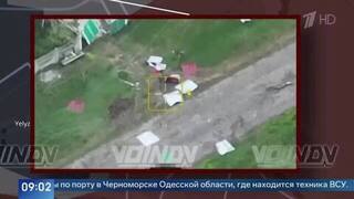 Появилось видео с поднятием российского флага в Ульяновке ДНР