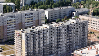 Благодаря программе военной ипотеки 90 тысяч семей улучшили жилищные условия, сообщил Фрадков