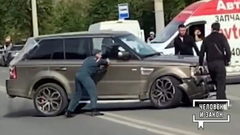 Видео недели: старушка против мошенников; пьяная автоледи; месть гаишнику. Человек и закон. Фрагмент 