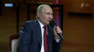 «То летчиком, то моряком» — Путин о том, кем хотел стать в детстве