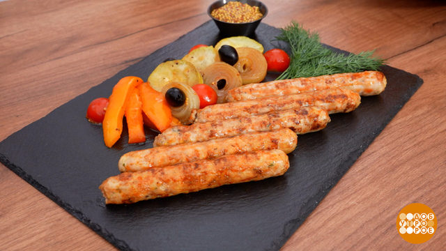 Колбаски на гриле с овощами. Доброе утро. Фрагмент 