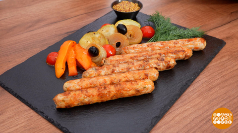 Колбаски на гриле с овощами. Доброе утро. Фрагмент 