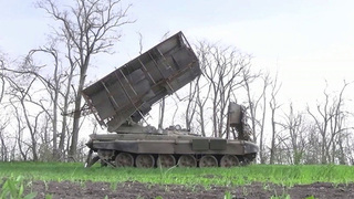На Южнодонецком направлении хорошо укрепленный опорный пункт ВСУ уничтожен огнеметной системой «Солнцепек»