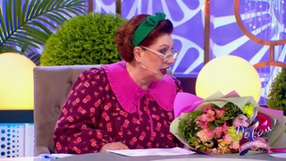 «Меня там чуть не арестовали» Роза Сябитова призналась, почему не любит отдыхать в Тайланде. Давай поженимся! Фрагмент 