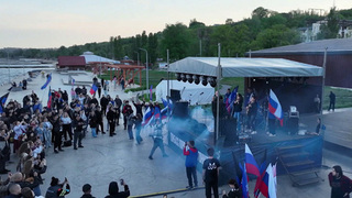 В Мариуполе прошли памятные мероприятия в честь третьей годовщины освобождения города от украинских боевиков