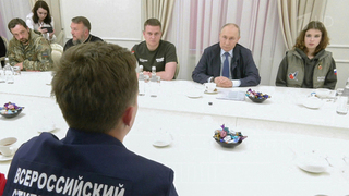 Владимир Путин впервые посетил Курскую область после ее освобождения