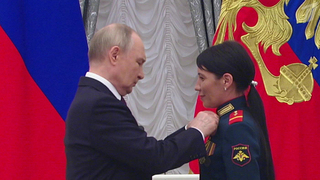 В Кремле Владимир Путин вручил высшие государственные награды
