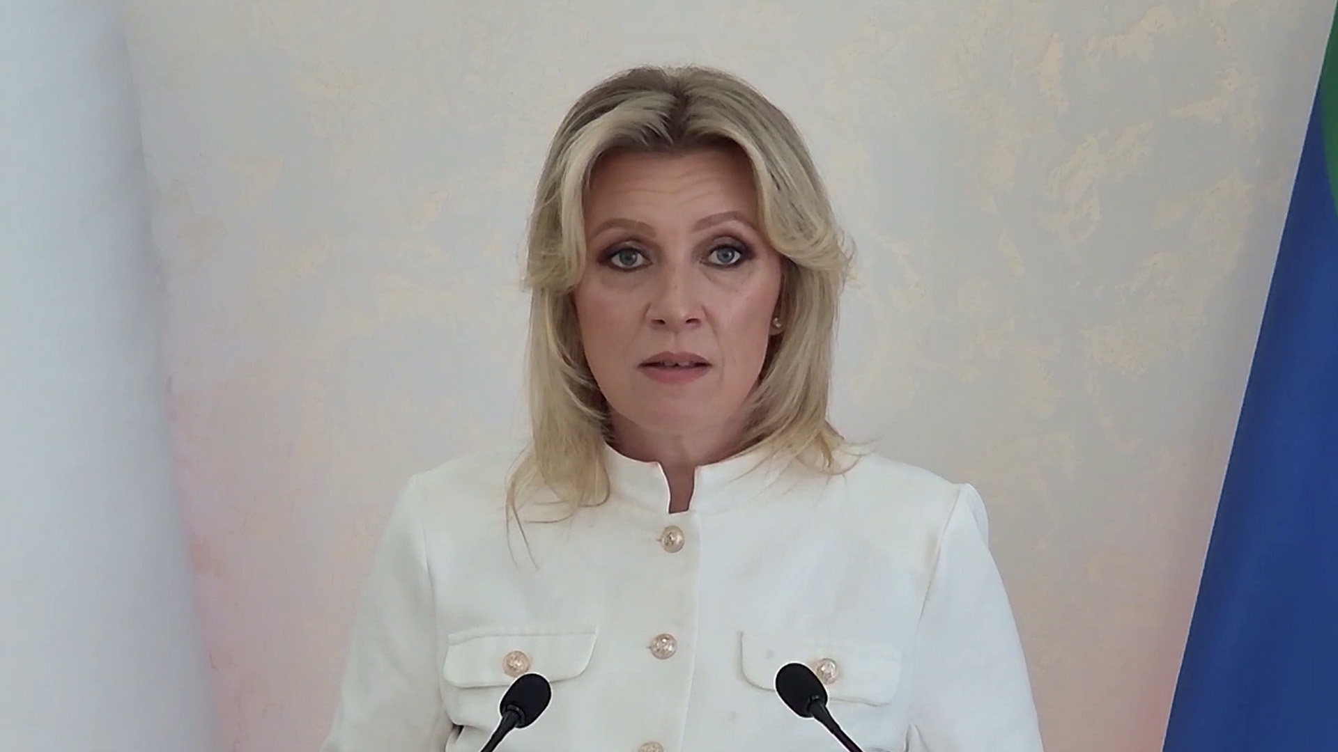 Захарова заявила о физических угрозах для ЗАЭС и иранского «Бушера»