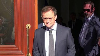 Украинские националисты угрожают Владимиру Мединскому и его семье