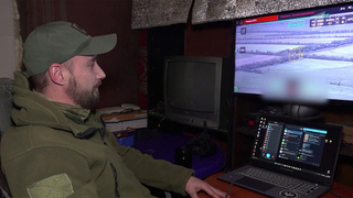 Под Красноармейском операторы дронов «Молния-2» уничтожают блиндажи и технику ВСУ