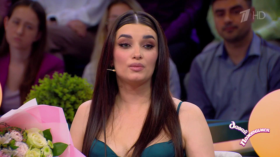 «Летим в Дубай, но денег на тебя нет», — невеста рассказала, как жених предложил ей самой оплатить свадебное путешествие. Давай поженимся! Фрагмент выпуска от 03.06.2025
