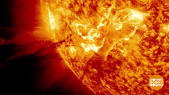 Солнце: пятна — понятно, а что за дыры? Доброе утро. Фрагмент 