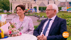 Лауреаты премии «Призвание» Елена Байбарина и Сергей Куцев. Праздничный канал. Фрагмент 