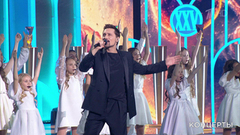 Дима Билан / хор академии Игоря Крутого — «Огонь». «Призвание». Премия лучшим врачам России. Фрагмент 