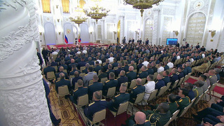 Президент встретился с выпускниками вузов Минобороны и других силовых структур